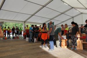 Nagrade so podelili predstavniki organizatorja in sponzorjev tekmovanja